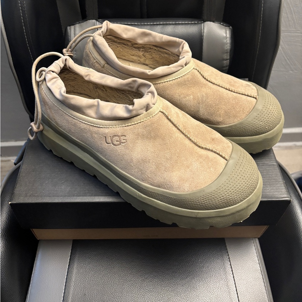 UGG Tasman Weather Hybrid ‘Dune/Burnt Olive’